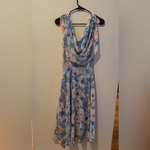 Beautiful floral dress size 8